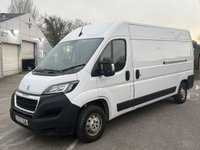 USED 2023 23 PEUGEOT BOXER 2.2 BlueHDi 335 Professional Premium + Panel Van 5dr Diesel Manual L3 H2 Euro 6 (s/s) (140 ps) This 2023 Peugeot Boxer 2.2 BlueHDi 335 Professional Premium + L3 H2 Euro 6 (s/s) 5dr is a superb example of a modern commercial vehicle.  Powered by an efficient 2.2 litre BlueHDi diesel engine, this Euro 6 compliant model offers a robust and reliable performance for any professional need.  The Professional Premium + trim level ensures you benefit from a well equipped cabin designed for comfort and practicality during long working days.