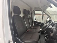 USED 2023 23 PEUGEOT BOXER 2.2 BlueHDi 335 Professional Premium + Panel Van 5dr Diesel Manual L3 H2 Euro 6 (s/s) (140 ps) This 2023 Peugeot Boxer 2.2 BlueHDi 335 Professional Premium + L3 H2 Euro 6 (s/s) 5dr is a superb example of a modern commercial vehicle.  Powered by an efficient 2.2 litre BlueHDi diesel engine, this Euro 6 compliant model offers a robust and reliable performance for any professional need.  The Professional Premium + trim level ensures you benefit from a well equipped cabin designed for comfort and practicality during long working days.