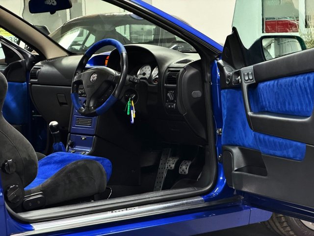 View our VAUXHALL ASTRA