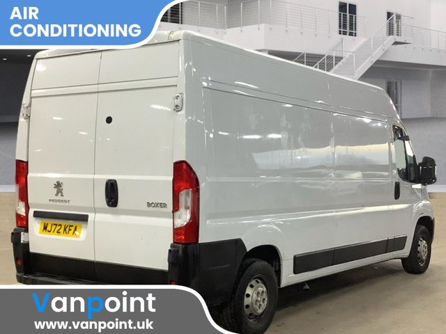 2023 Peugeot Boxer 2.2L Professional 5dr - Photo 4