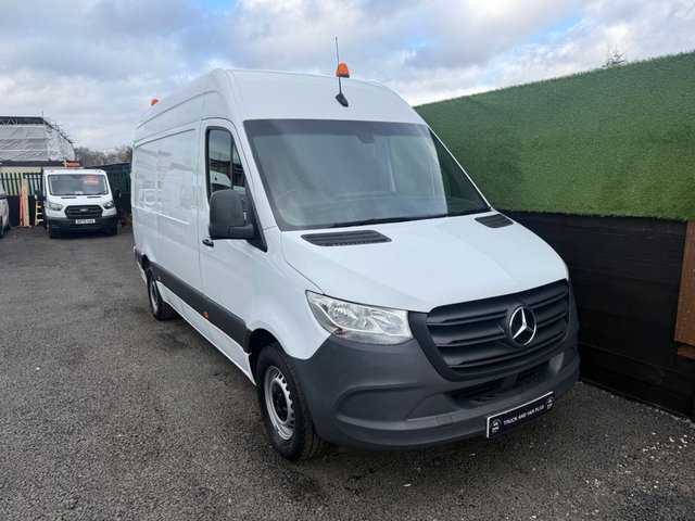 View our MERCEDES-BENZ SPRINTER