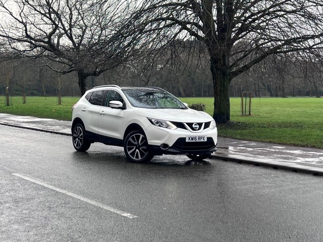 2016 Nissan Qashqai 1.6L Tekna 5dr - Photo 4
