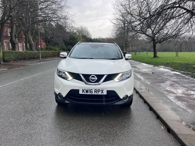 2016 Nissan Qashqai 1.6L Tekna 5dr - Photo 10