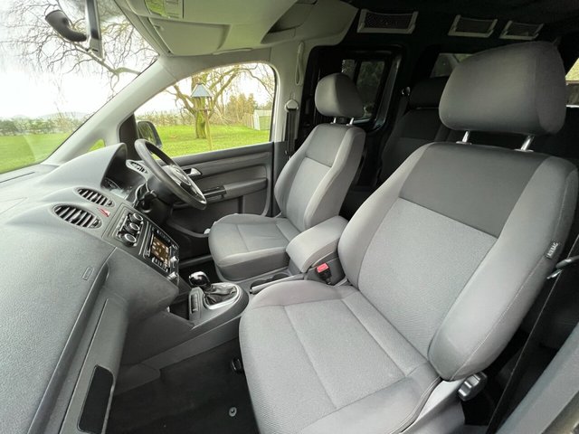 2014 VOLKSWAGEN CADDY MAXI LIFE 1.6 TDI CR MPV 5dr Diesel DSG Automatic Euro 5 Day Van - Photo 11