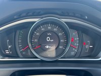 USED 2017 17 VOLVO V40 2.0 D2 Momentum Nav Plus Hatchback 5dr Diesel Manual Euro 6 (s/s) (120 ps) **MUSSEL BLUE**CRUISE CONTROL**BLUETOOTH AUDIO**