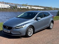 USED 2017 17 VOLVO V40 2.0 D2 Momentum Nav Plus Hatchback 5dr Diesel Manual Euro 6 (s/s) (120 ps) **MUSSEL BLUE**CRUISE CONTROL**BLUETOOTH AUDIO**
