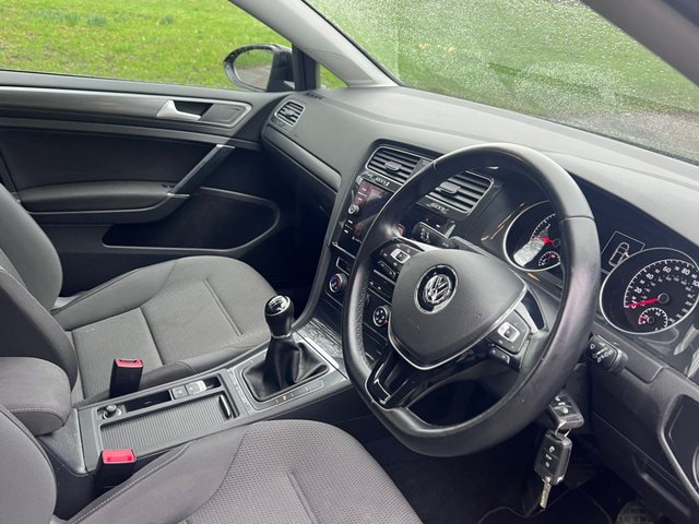 2018 Volkswagen Golf 1L SE Nav 5dr - Photo 2