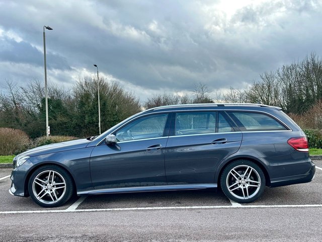 2014 MERCEDES-BENZ E-CLASS 2.1 E220 CDI AMG Sport Estate 5dr Diesel G-Tronic+ Euro 5 (s/s) (170 ps) - Photo 4