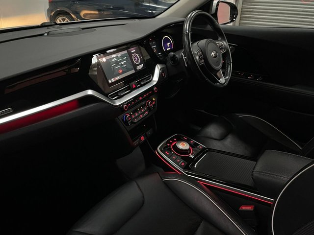 View our KIA NIRO