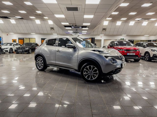 2019 Nissan Juke 1.6 Tekna SUV 5dr Petrol Manual Euro 6 (112 ps) photo