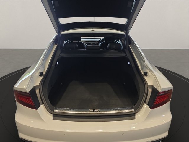 2016 Audi A7 3L Black Edition 5dr - Photo 6