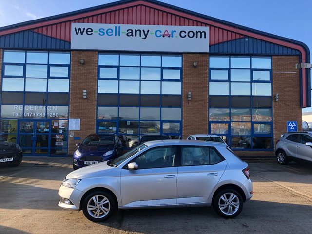 2019 SKODA FABIA 2019 1.0 TSI SE Hatchback 5dr Petrol Manual Euro 6 (s/s) (95 ps) cambelt  changed @ 73865 miles - Photo 11