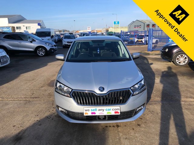 2019 SKODA FABIA 2019 1.0 TSI SE Hatchback 5dr Petrol Manual Euro 6 (s/s) (95 ps) cambelt  changed @ 73865 miles - Photo 3