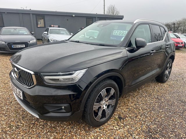 2020 VOLVO XC40 - Photo 12