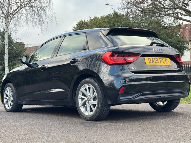 2019 AUDI A1 - Photo 6