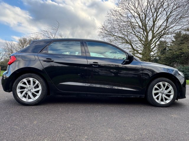 2019 AUDI A1 - Photo 9