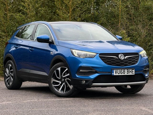 View our Vauxhall Grandland X 1.5 Turbo D BlueInjection Elite Nav SUV 5dr Diesel Manual Euro 6 (s/s) (130 ps)