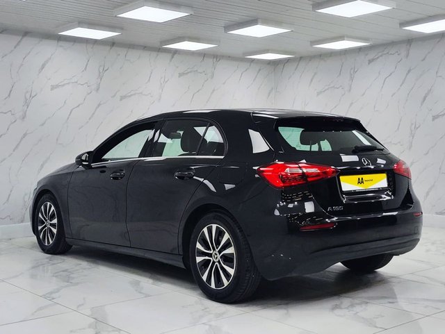 2021 Mercedes-Benz A-Class 1.3L Se 5dr - Photo 9