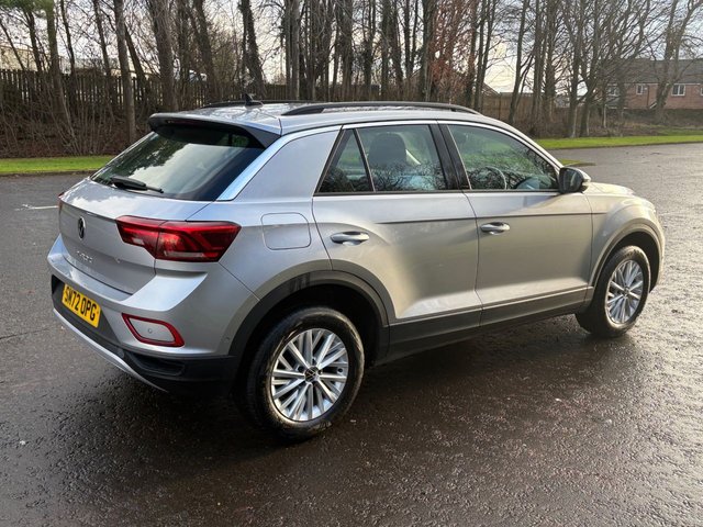 2022 VOLKSWAGEN T-ROC 1.5 TSI Life SUV 5dr Petrol DSG Euro 6 (s/s) (150 ps) - Photo 8