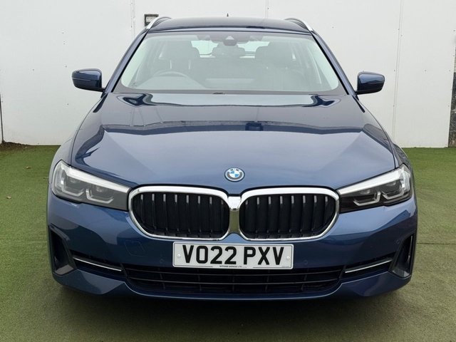 2022 BMW 5 SERIES - Photo 6