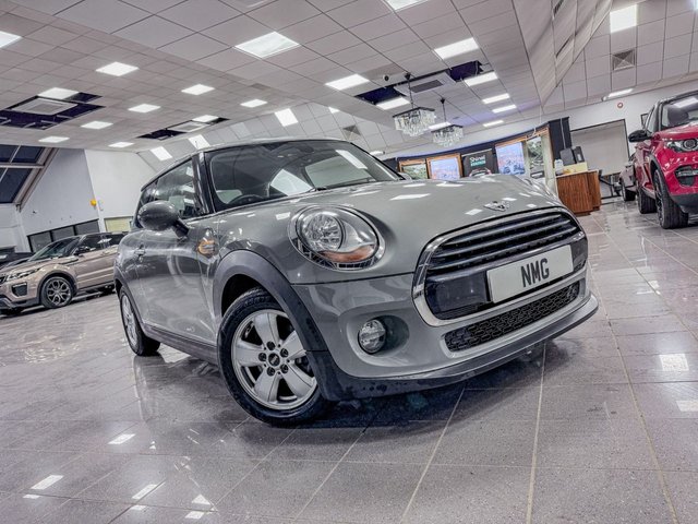 2018 MINI Hatch 1.5L Cooper 3dr - Photo 2