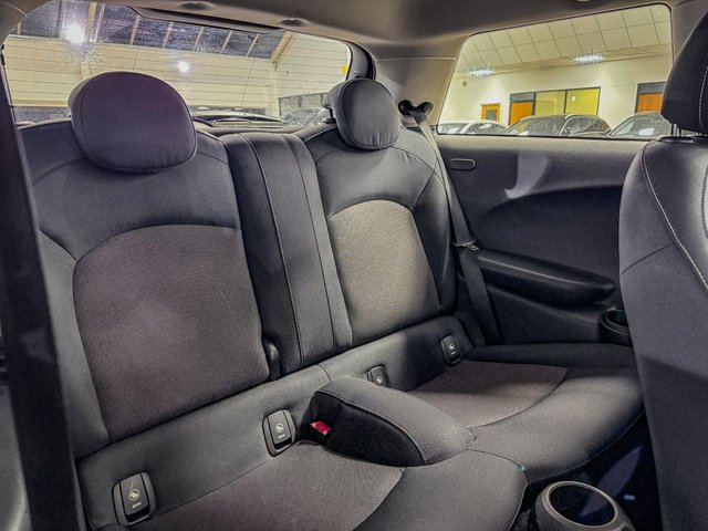 2018 MINI Hatch 1.5L Cooper 3dr - Photo 8