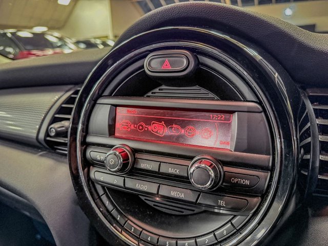 2018 MINI Hatch 1.5L Cooper 3dr - Photo 12