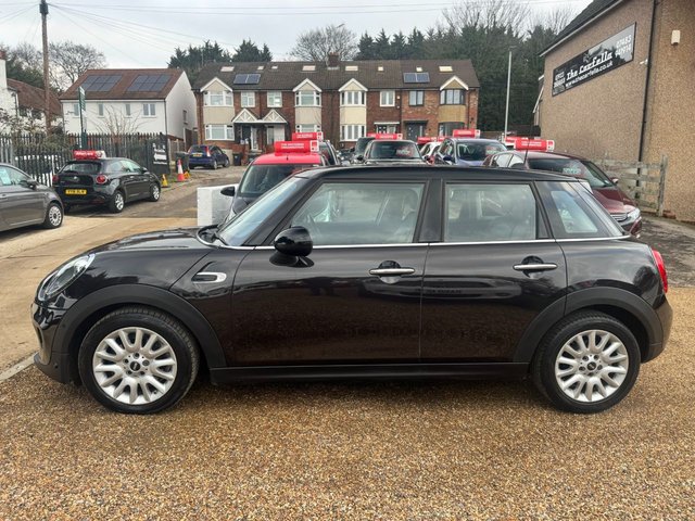 2015 MINI HATCH 1.5 Cooper Hatchback 5dr Petrol Auto Euro 6 (s/s) (136 ps) - Photo 11