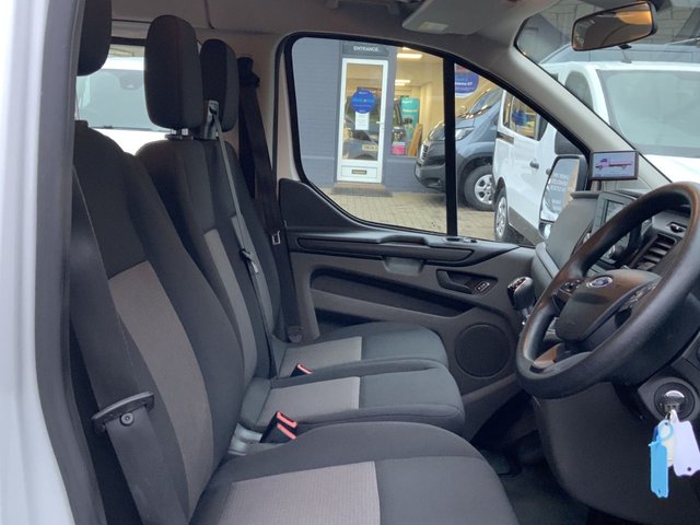 2021 Ford Transit Custom 2L Leader 5dr - Photo 10