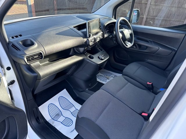 2021 CITROEN BERLINGO - Photo 12