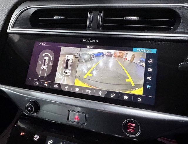 2019 JAGUAR I-PACE - Photo 12