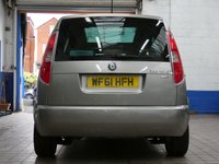 USED 2011 61 SKODA ROOMSTER 1.6 TDI SE Plus MPV 5dr Diesel Manual Euro 5 (105 ps) PANORAMIC SUNROOF RADIO CD PARKING SENSORS 3 OWNERS 12 SERVICES TO 89K MILES
