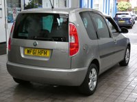 USED 2011 61 SKODA ROOMSTER 1.6 TDI SE Plus MPV 5dr Diesel Manual Euro 5 (105 ps) PANORAMIC SUNROOF RADIO CD PARKING SENSORS 3 OWNERS 12 SERVICES TO 89K MILES