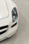 USED 2011 61 MERCEDES-BENZ SLS 6.2 63 V8 AMG Roadster 2dr Petrol SpdS DCT Euro 5 (571 ps) DESIGNO WHITE/FRESH MB SERVICE