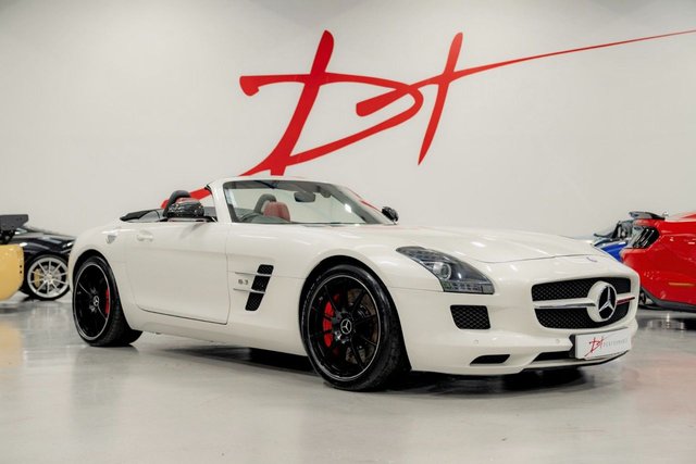 2011 61 Mercedes-Benz Sls 6.2 63 V8 AMG Roadster 2dr Petrol SpdS DCT Euro 5 (571 ps)