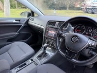 USED 2018 VOLKSWAGEN GOLF 1.6 TDI SE Nav Hatchback 5dr Diesel DSG Euro 6 (s/s) (115 ps) 