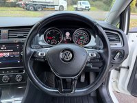 USED 2018 VOLKSWAGEN GOLF 1.6 TDI SE Nav Hatchback 5dr Diesel DSG Euro 6 (s/s) (115 ps) 