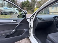 USED 2018 VOLKSWAGEN GOLF 1.6 TDI SE Nav Hatchback 5dr Diesel DSG Euro 6 (s/s) (115 ps) 
