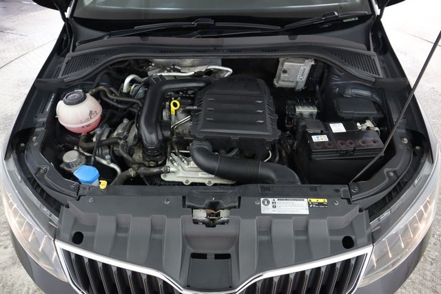 2018 SKODA FABIA 1.0 TSI SE Hatchback 5dr Petrol DSG Euro 6 (s/s) (110 ps) - Photo 9