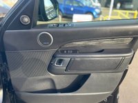 USED 2019 69 LAND ROVER DISCOVERY 3.0 SD V6 HSE Luxury SUV 5dr Diesel Auto 4WD Euro 6 (s/s) (306 ps) A STUNNING ADDITION TO OUR FORECOURT, JUST IN THE DOOR+FINISHED IN BEAUTIFUL FACTORY BLACK PAINT+JUST 1 OWNER FROM NEW+SERVICE HISTORY+4 WHEEL DRIVE+7 SEATER+DIESEL+AUTOMATIC+PRIVACY GLASS+FULL LEATHER INTERIOR+FULL PANORAMIC GLASS ROOF+SATELLITE NAVIGATION+PARK ASSIST+CLIMATE CONTROL+21 INCH ALLOY WHEELS+A TRULY SPECIAL VEHICLE THATS NOT TO BE MISSED+CALL NOW FOR FULL SPECIFICATION+READY TO DRIVE AWAY TODAY!!!!!!!!!!!!!!!!!!!!!!!!!!!!!!!!!!!!!!!