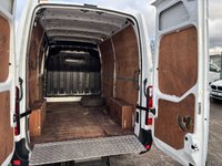 USED 2021 71 NISSAN NV400 2.3 dCi 35 Tekna Panel Van 5dr Diesel Manual FWD L2 H2 Euro 6 (135 ps) REAR RAMP FITTED 1 OWNER 21K SH NEW MOT WARRANTY
