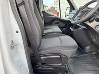 USED 2021 71 NISSAN NV400 2.3 dCi 35 Tekna Panel Van 5dr Diesel Manual FWD L2 H2 Euro 6 (135 ps) REAR RAMP FITTED 1 OWNER 21K SH NEW MOT WARRANTY