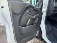 USED 2021 71 NISSAN NV400 2.3 dCi 35 Tekna Panel Van 5dr Diesel Manual FWD L2 H2 Euro 6 (135 ps) REAR RAMP FITTED 1 OWNER 21K SH NEW MOT WARRANTY