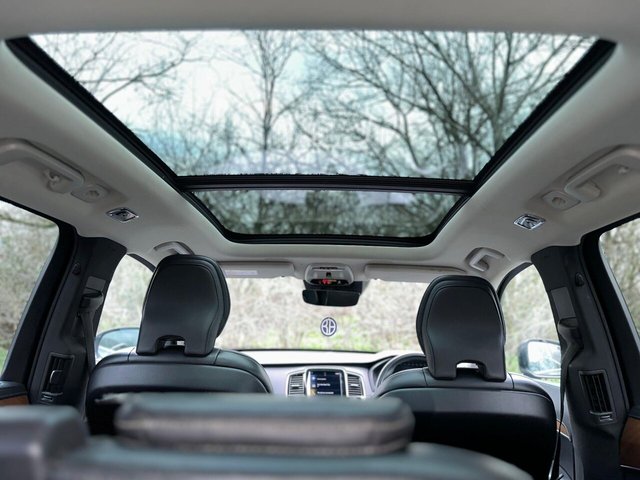 2018 VOLVO XC90 - Photo 3