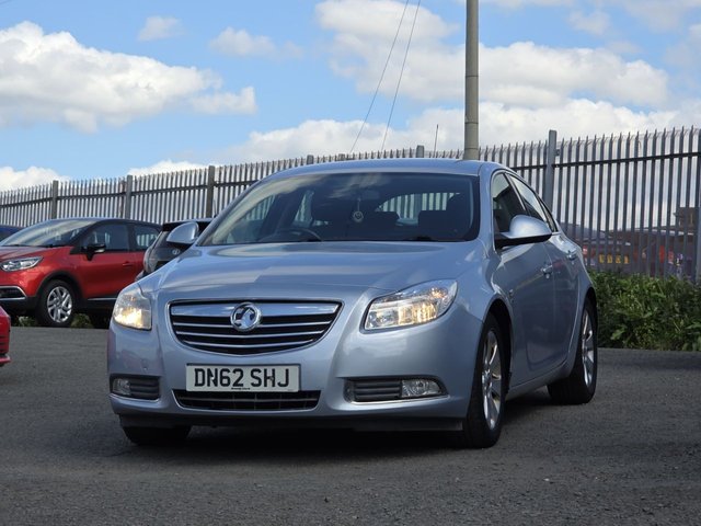 View our VAUXHALL INSIGNIA