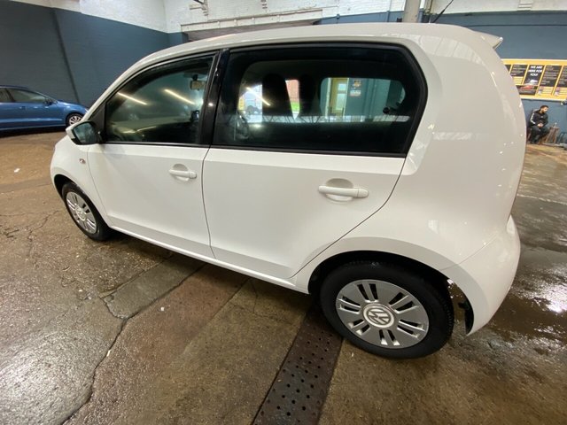 2012 VOLKSWAGEN UP! (2012) - Photo 8