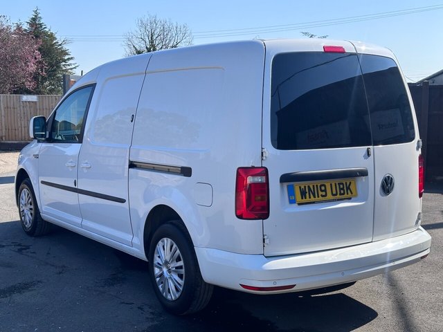 2019 VOLKSWAGEN CADDY MAXI - Photo 7