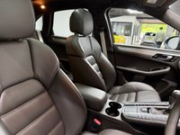 USED 2020 20 PORSCHE MACAN 2.9T V6 Turbo SUV 5dr Petrol PDK 4WD Euro 6 (s/s) (440 ps) 21" ALLOYS + SPORT CHRONO PACK