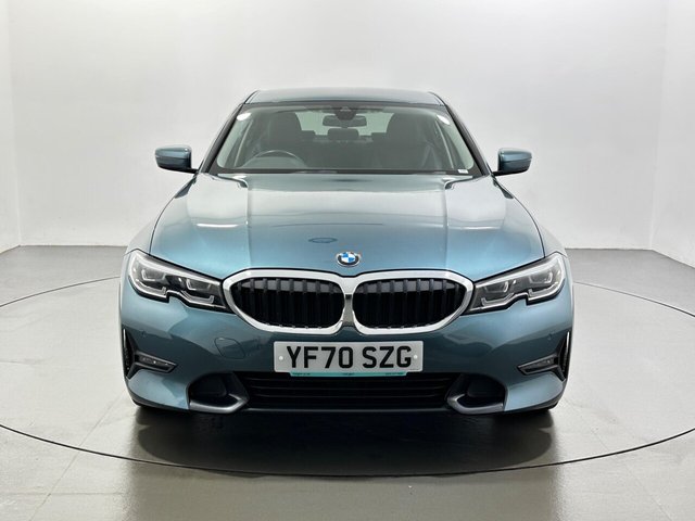 2020 BMW 3 Series - Photo 3