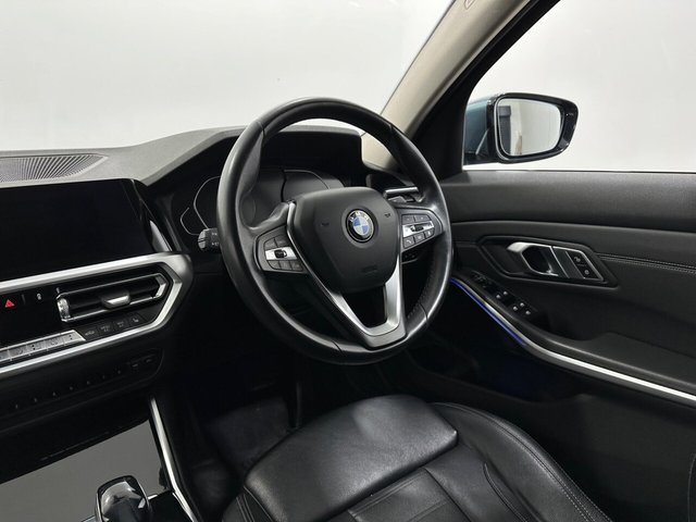 2020 BMW 3 Series - Photo 12